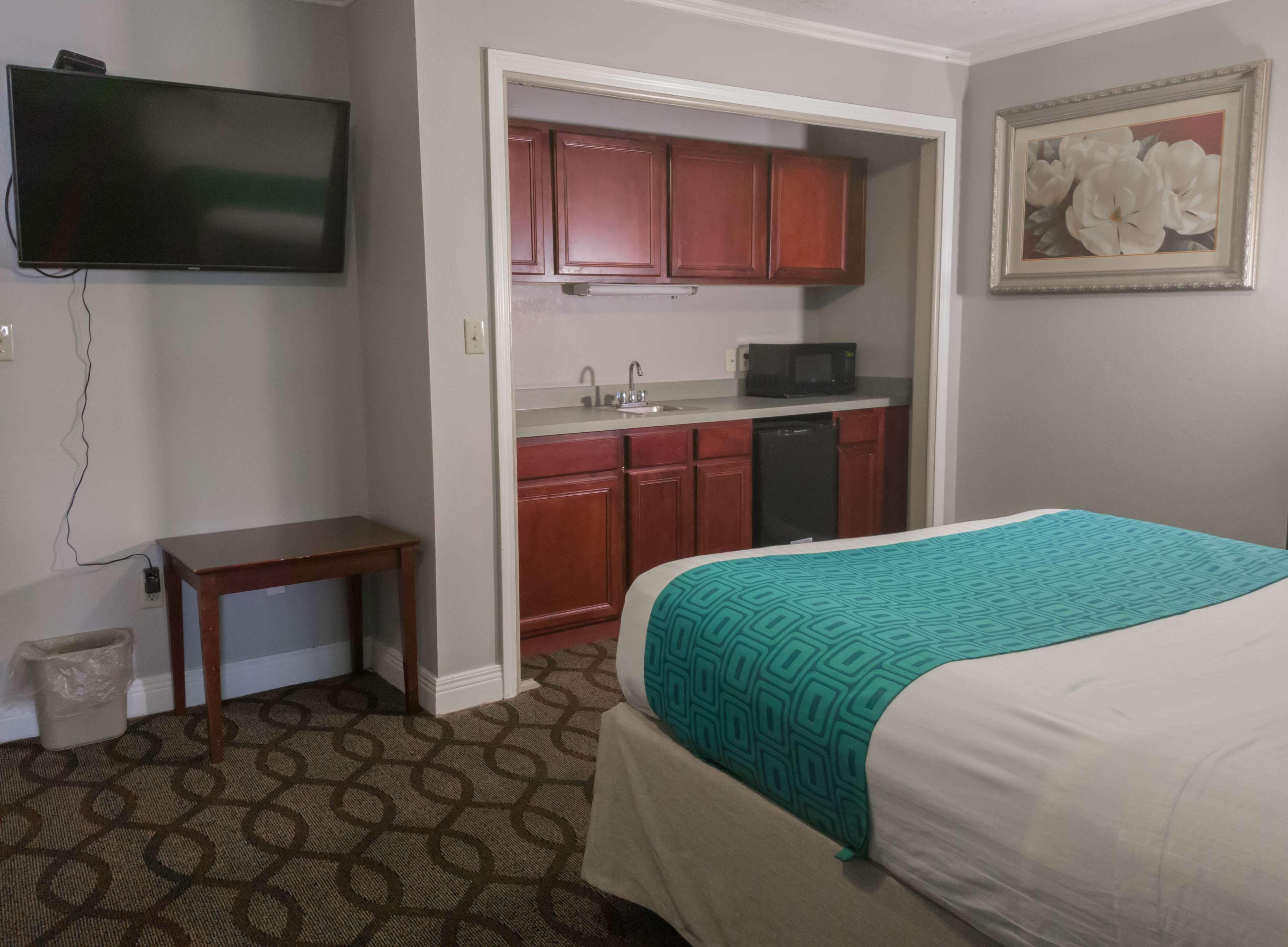 Red Roof Inn & Suites Lexington - Hamburg Bagian luar foto