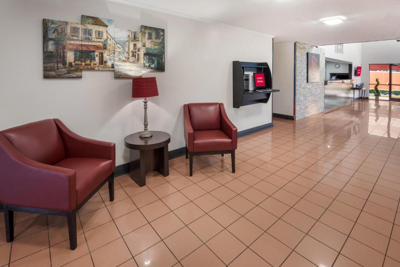 Red Roof Inn & Suites Lexington - Hamburg Bagian luar foto